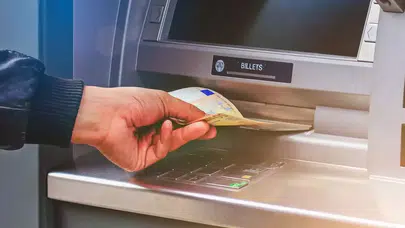 Dijitalleşme Hızlandı! Fransa’da ATM Sayısı Düştü, Türkiye’de Kartlı Ödeme Arttı
