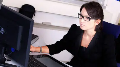 İcra Katibi Maaşı Uçtu! 2026 Zamlı Liste Ortalığı Karıştırdı