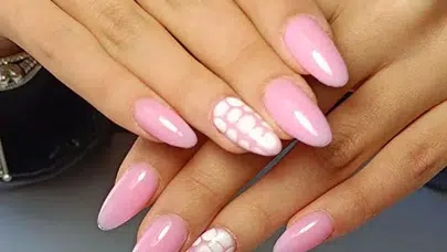 Oruç Tutarken Protez Tırnak Kullananlar Dikkat!