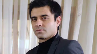 Cansel Elçin kaç dil biliyor, kimdir, nerelidir?