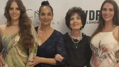 Neşe Erberk ailesi kim, annesinin hayatı (kimdir), kaç çocuğu var? Özel hayatı hakkında her şey