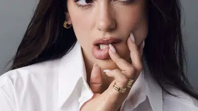 Dua Lipa'nın Doğal Cildi Gündem Oldu! Filtreli Güzellik Algıları Sorgulandı