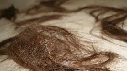 Rüyada saç kestirmek ne anlama gelir? Kendi saçını kesmek, birinin saçını kesmek, saçı kısa kestirmek neye işaret?