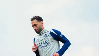 Inter’de Rövanş Öncesi Dumfries Müjdesi, Hakan Beklemede!