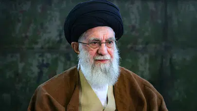 İran’ın 40 Yıllık Lideri: Hamaney Kimdir?