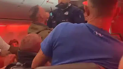 Türkiye’den Manchester’a Giden Uçakta Kavga mı Çıktı, Uçak Brüksel’e Neden Acil İniş mi Yaptı, Yolcular Kara Listeye mi Alındı?