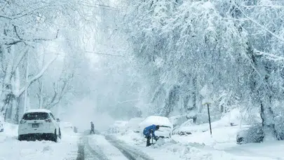 Elazığ Merkez’de Güneşli, Hafif Yağmurlu, Yağmur ve Kar ile Çok Bulutlu Hava Bekleniyor