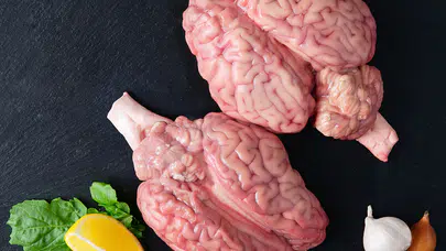 Dana Beyin (Pişmiş) Kaç Kalori, Besin Değeri Nedir, Protein Oranı Ne, Kilo Aldırır mı?