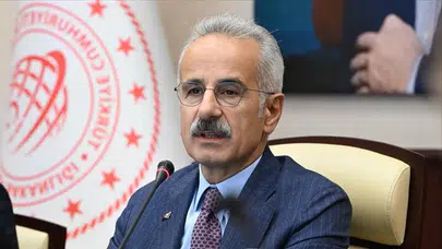 Abdülkadir Uraloğlu Kimdir, Kaç Yaşında, Aslen Nereli? Mesleği Ne, Hangi Görevlerde Bulundu, Evli mi?