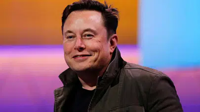 Elon Musk dünyanın en zengini mi oldu mu? serveti 800 milyar doları aştı mı, nasıl bu kadar zengin oldu?