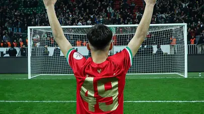 Amdesporlu Enes Yılmaz kimdir, kaç yaşında, kökeni neresi? Altyapında A takıma