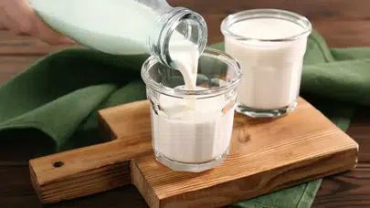 Çiğ süt zararlı mı, kaynatılmadan içilir mi? Uzmanların uyarısı