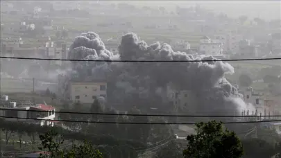 İsrail, ateşkesi ihlal ederek Lübnan'ı bombaladı!