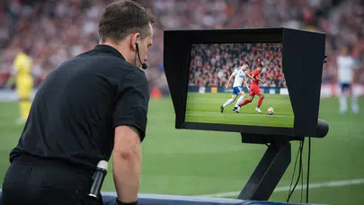 Futbolun DNA’sı Değişiyor: Futbolda Deprem Etkisi Yaratacak Kararlar Geliyor!