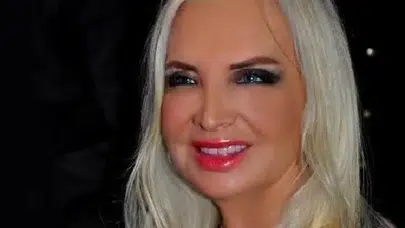 Filtreyi abarttı! Tarkan’la fotoğrafı sosyal medyada olay oldu