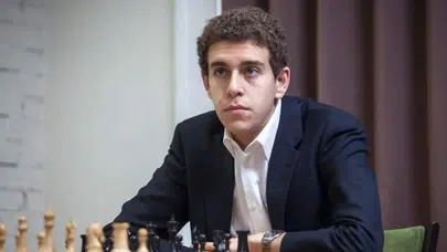 Daniel Naroditsky kimdir, neden öldü, kaç yaşındaydı ve satranç kariyerinde neler başardı?