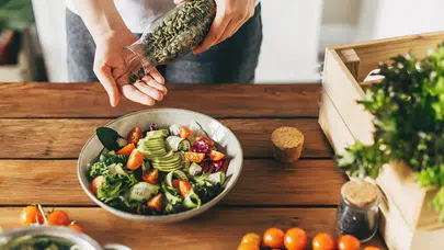 Bademden Karahindibaya: Sofranızda Olması Gereken 7 Besin!