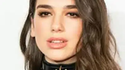 Dua Lipa evli mi, nişanlandı mı?
