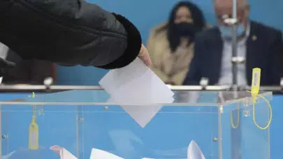 Referandum kararı çıktı! Kazakistan seçime gidiyor