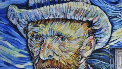 Van Gogh 1889 Saint-Remy gecesinde servi ağacını ölümsüzleştirdi