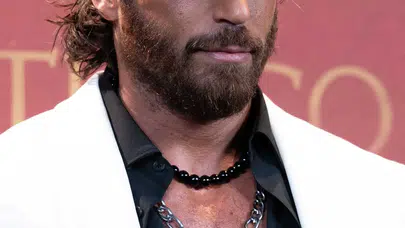 İspanya Setlerinden Konuştu! Can Yaman Kariyerindeki Kırılma Anını Anlattı