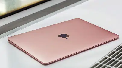 Yeni MacBook pastel tonlarla mı gelecek, hangi renkler olacak, açık sarı ve pembe var mı?