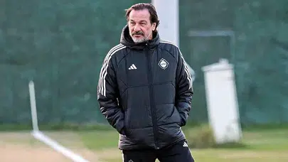 Yusuf Şimşek’e Yeni Sayfa Kırmızı-Lacivertli Kulüple İmza Attı