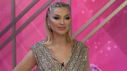 52 yaşında ama enerjisi zirvede, ekranların tanınan yüzü!