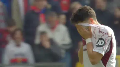 Emirhan İlkhan’ın kırmızı kartı Torino'nun planlarını bozdu