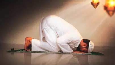 Diyanet’e göre Ramazan Bayramı’nda sabah namazı kılmalı mı, farz mı sünnet mi?