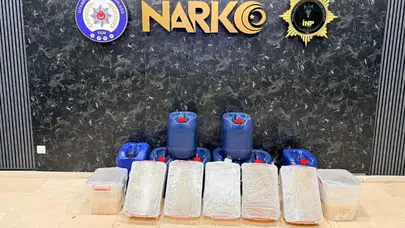 Büyükçekmece’de Zehir Deposu Baskını! Yüzlerce Kilo Sentetik Uyuşturucu Yakalandı