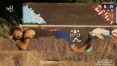 Yok Artık Dedirtti! Sude Acı İçinde Kıvranırken Onur Alp Uyudu