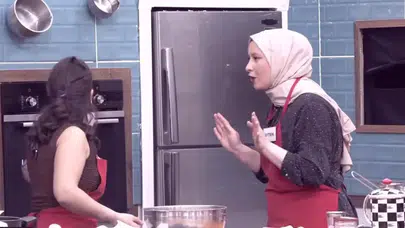 Gelinim Mutfakta’da fırın başında kriz: Büyük finalde tansiyon yükseldi!