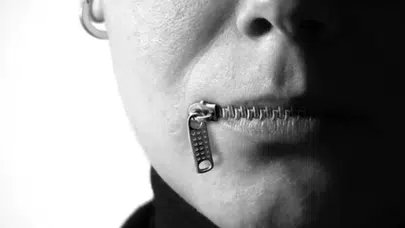 Rüyada Konuşamamak Neden Hayra Yorulmaz, Ne Anlama Gelir?