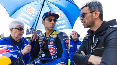 Toprak Razgatlıoğlu Kenan Sofuoğlu'nun nesi oluyor, akraba mı?