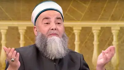Cübbeli Ahmet Hoca Canlı Yayında İsim Verdi! “Evime Gelmişti, Çok Şaşırdım”