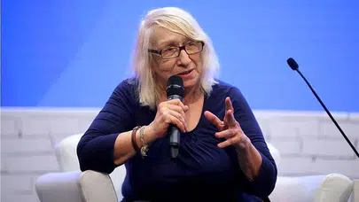 Alev Alatlı hayatı, hangi okul mezunuydu, mesleği neydi, ne iş yapıyordu?