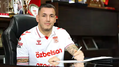 Özbelsan Sivasspor Rey Manaj ile 3,5 yıllık sözleşme imzaladı mı,transfer nasıl gerçekleşti?