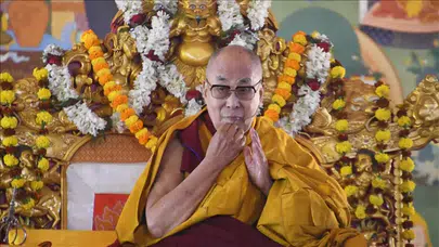 14. Dalai Lama Tenzin Gyatso kim? Tibet’in ruhani liderinin hayatı, sürgünü ve Nobel Barış Ödülü süreci