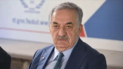 Hayati Yazıcı hayatı (kimdir), kaç yaşında, mesleği ne, aslen nereli, evli mi, çocuğu var mı?