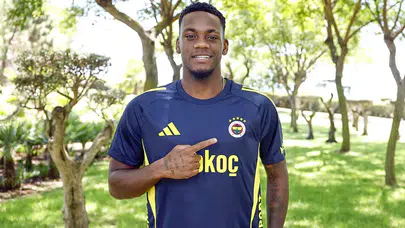 Jhon Duran Rusya’ya uçtu, Zenit’te kiralık imza!