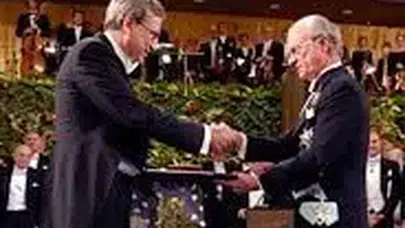 Orhan Pamuk ne ile Nobel aldı?