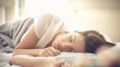 Rüyada Eşinin Aldattığını Görmek Sandığınız Gibi Değil