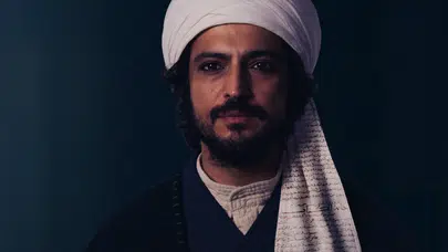 İmam Gazâlî rolü için aylarca hazırlandı, rolüyle geceye imza attı!