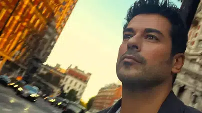 Kazancı kadar arabaları da olay... Burak Özçivit’in serveti dillere düştü!