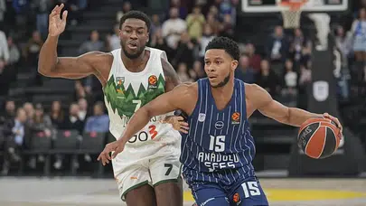 Anadolu Efes Zalgiris Maçı Sonucu Ne Oldu? EuroLeague 27. Haftada Anadolu Efes Mi Kazandı, Zalgiris Mi?