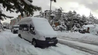 Bitlis’te dondurucu soğuk ve kar! Gece sıcaklık -14°C’ye düşecek