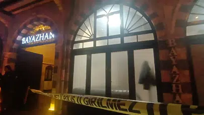 Hesap tartışması silahlı saldırıya dönüştü! Lüks restoranda panik dolu anlar