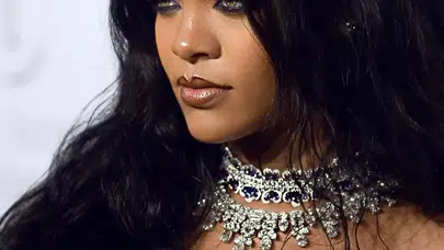 Mide bulandıran Epstein dosyasında Rihanna şoku! İşte sosyal medyayı karıştıran o görüntüler...