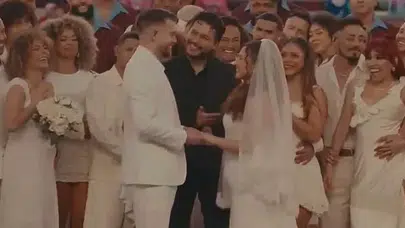 2026 Super Bowl’da devre arasında nikâh sürprizi, Bad Bunny sahnesinde evlenen çift kim?